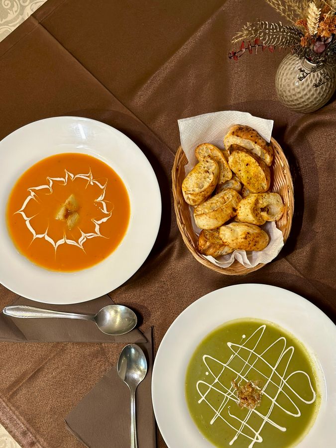 Čorbe dana uz sveže pečeno pecivo